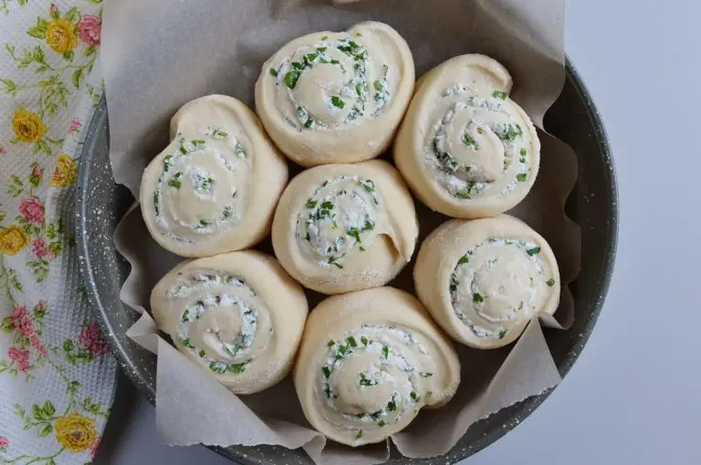 Step 10 - Tear & Share Feta Herb Bread