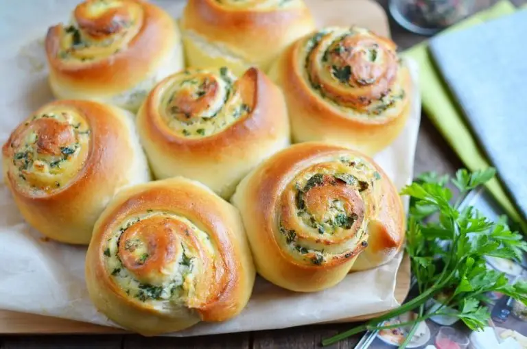 Step 14 - Tear & Share Feta Herb Bread