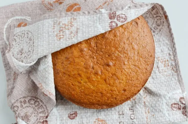 Step 8 - A-Number-1 Banana Cake