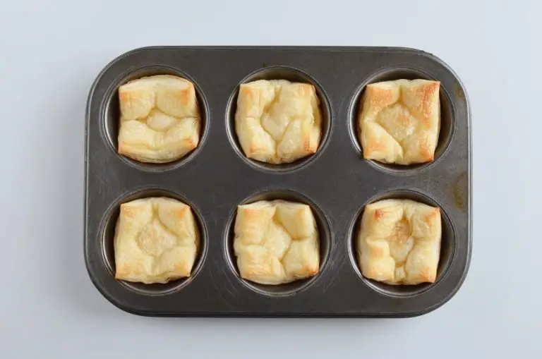 Step 4 - Apple Pie Puff Pastry Cups