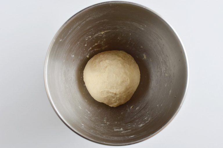 Step 1 - Authentic Schwäbischer Zwiebelkuchen