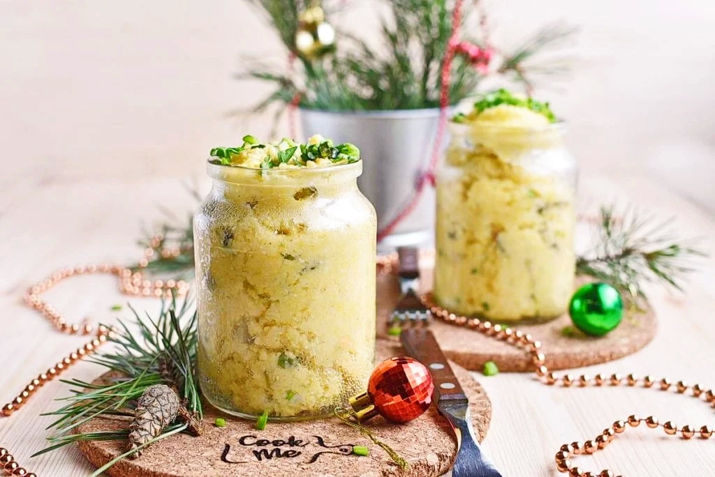 Buttermilk and Hatch Chili Grits