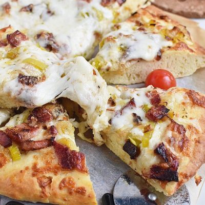 Caramelized-Leek and Bacon Pizza Recipes–Homemade Caramelized-Leek and Bacon Pizza –Easy Caramelized-Leek and Bacon Pizza
