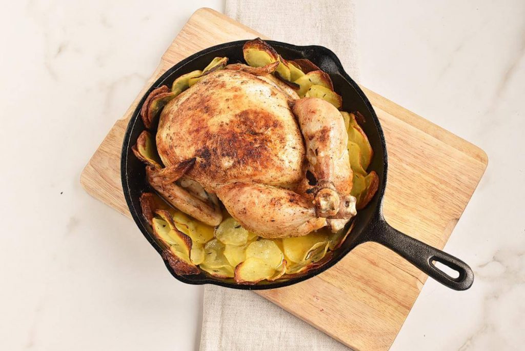 Cast-Iron Roast Chicken with Crispy Potatoes recipe - step 7