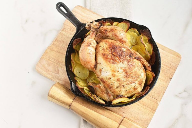 Cast Iron Roast Chicken With Crispy Potatoes Recipe Cookme Recipes 