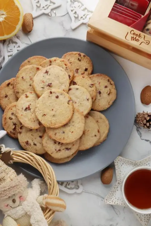 Cranberry Orange Shortbread Cookies