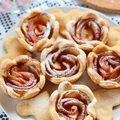 French-Apple-Roses-Mini-Tarts-Recipe-How-To-Make-French-Apple-Roses-Mini-Tarts-Delicious-French-Apple-Roses-Mini-Tarts