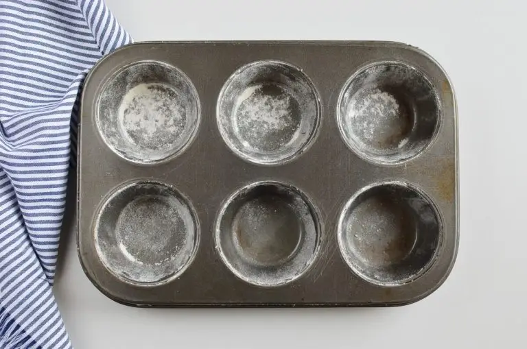 Step 3 - French Apple Roses Mini Tarts