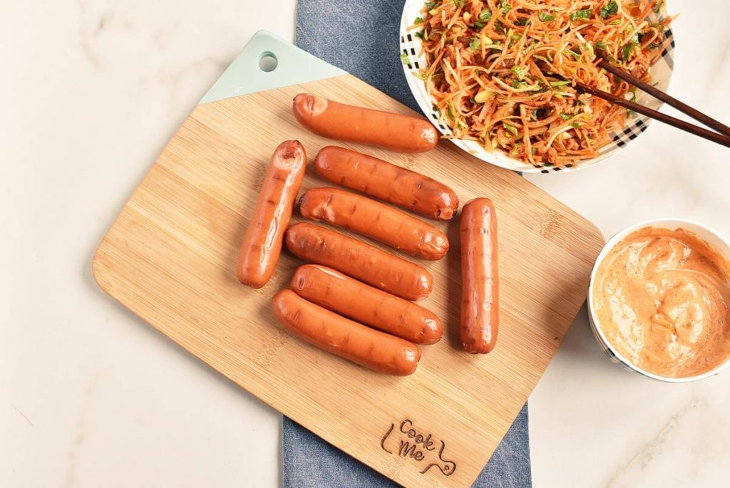 Hot Dogs with Spicy Kimchi Slaw recipe - step 3