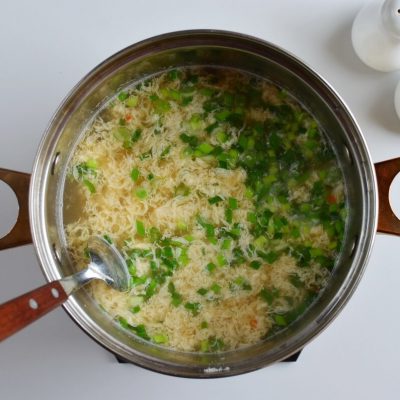 Low Carb Egg Drop Soup recipe - step 5