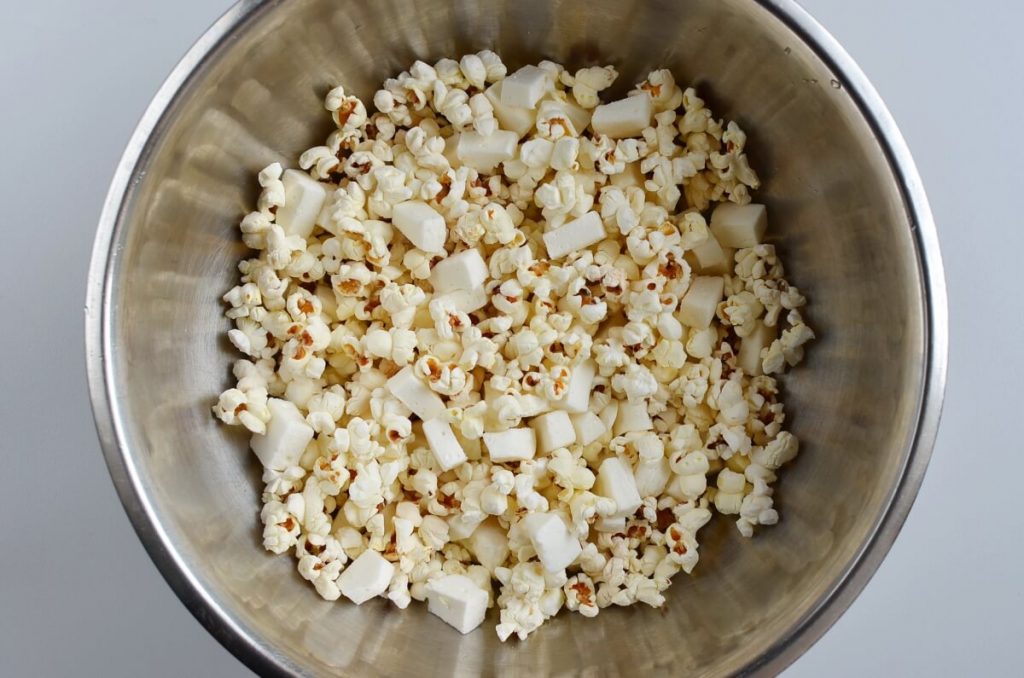Marshmallow Popcorn Balls recipe - step 2