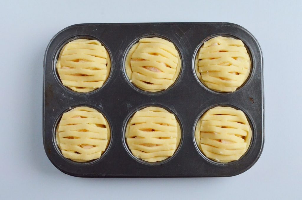 Mini Apple Pies recipe - step 7