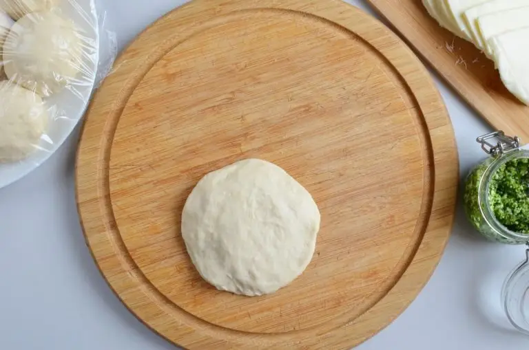 Step 6 - Mozzarella Pesto Naan (no-yeast)