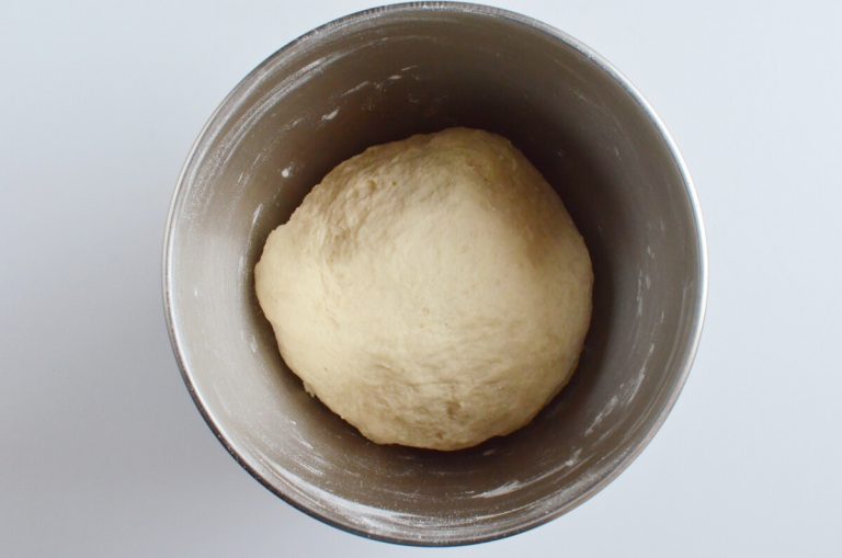 Step 2 - Mozzarella Pesto Naan (no-yeast)