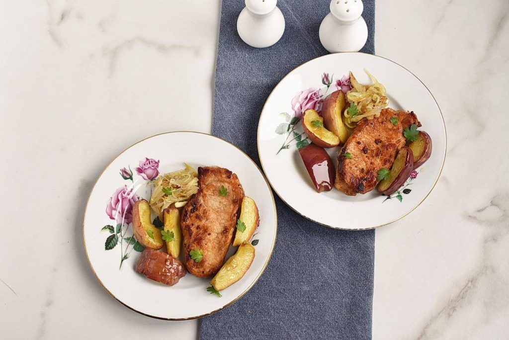 How to serve Pork Chops with Sautéed Apples and Caramelized Onions