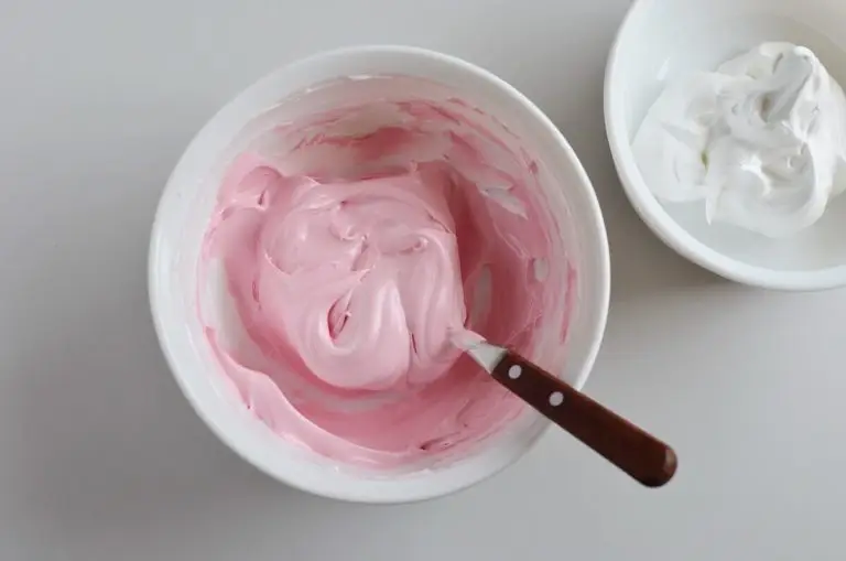 Step 5 - Rose Meringue Cookies