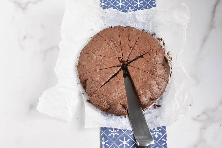 Step 10 - Spiced Christmas Tree Brownies