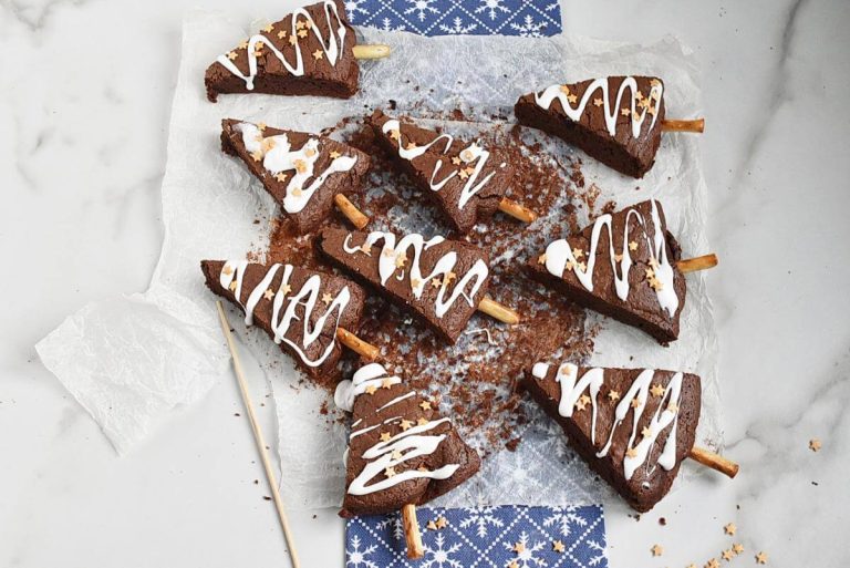 Step 12 - Spiced Christmas Tree Brownies