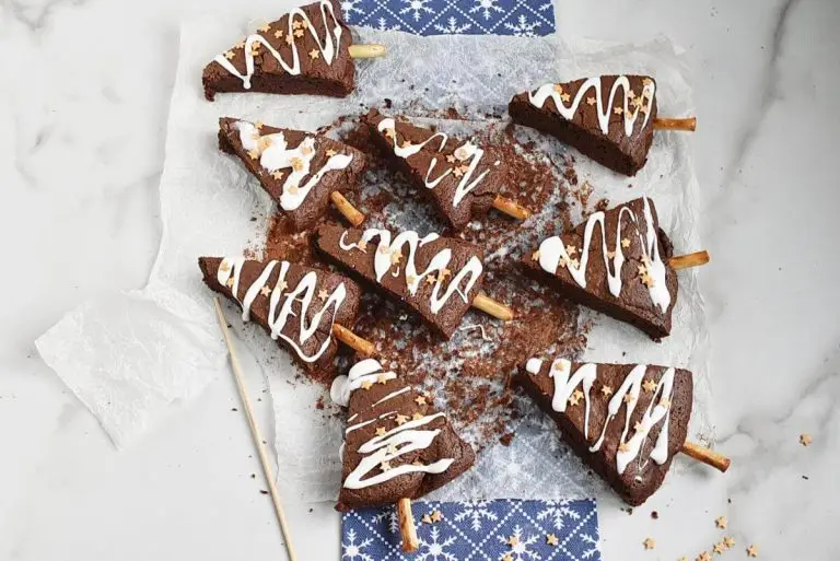 Step 12 - Spiced Christmas Tree Brownies