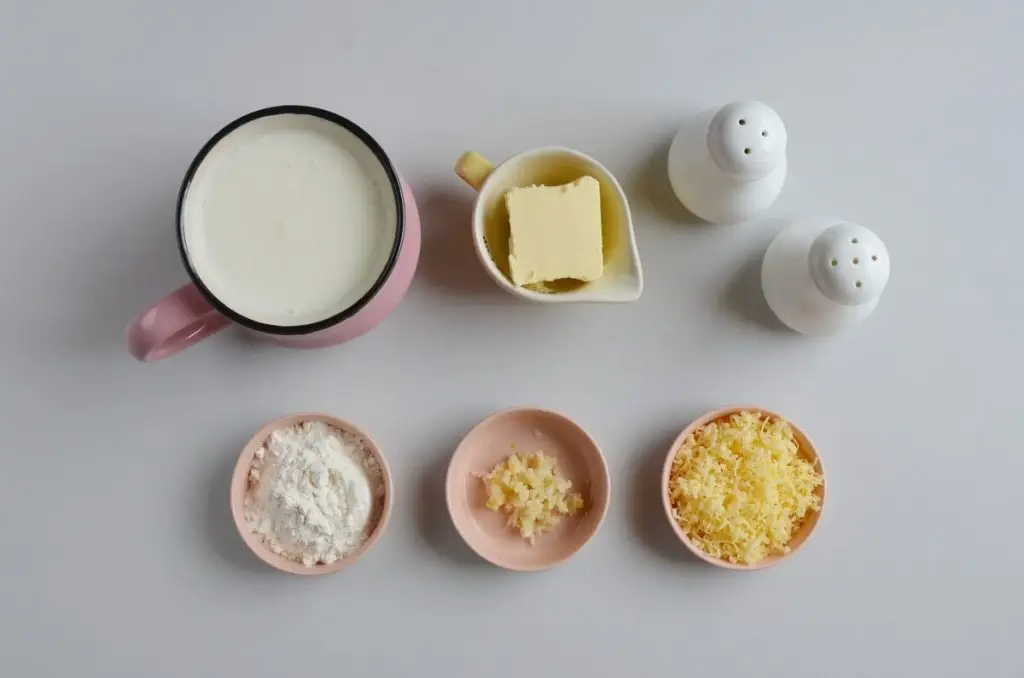 Ingredients for White Pizza Sauce Recipe
