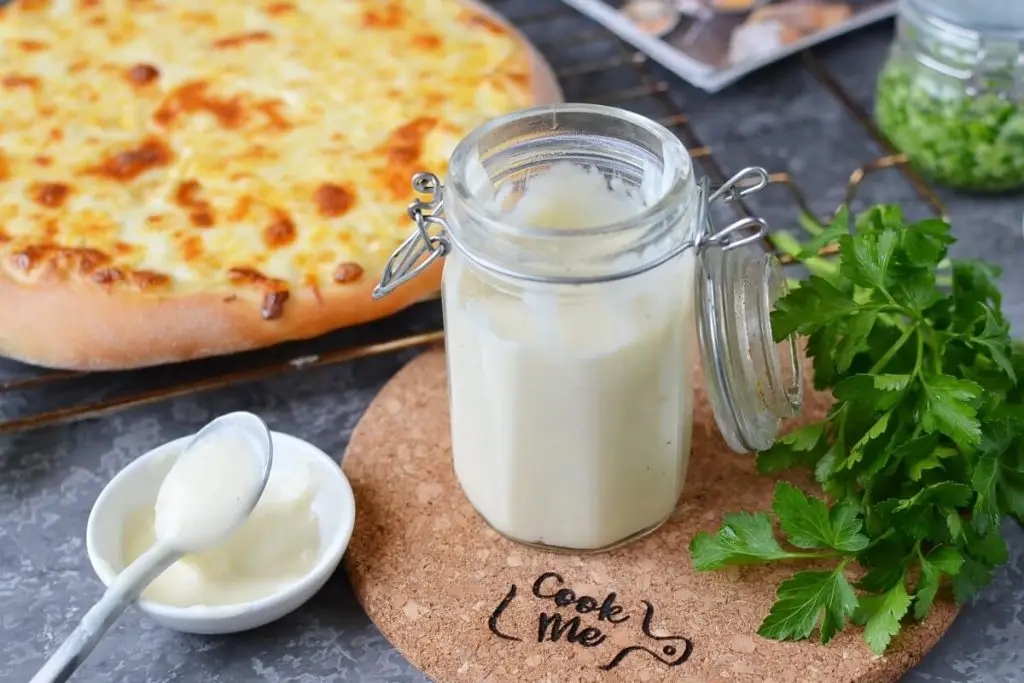 White Pizza Sauce Recipe