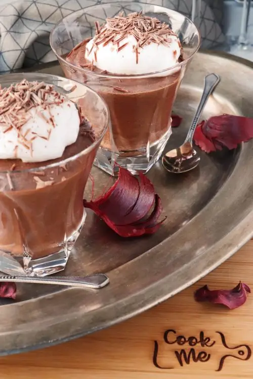 Aquafaba Chocolate Mousse (Dairy-Free, Gluten-Free)