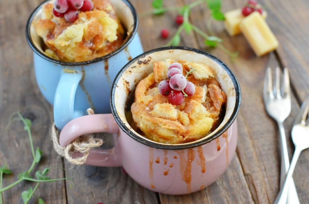 How to serve Caramel Bread Pudding for Two