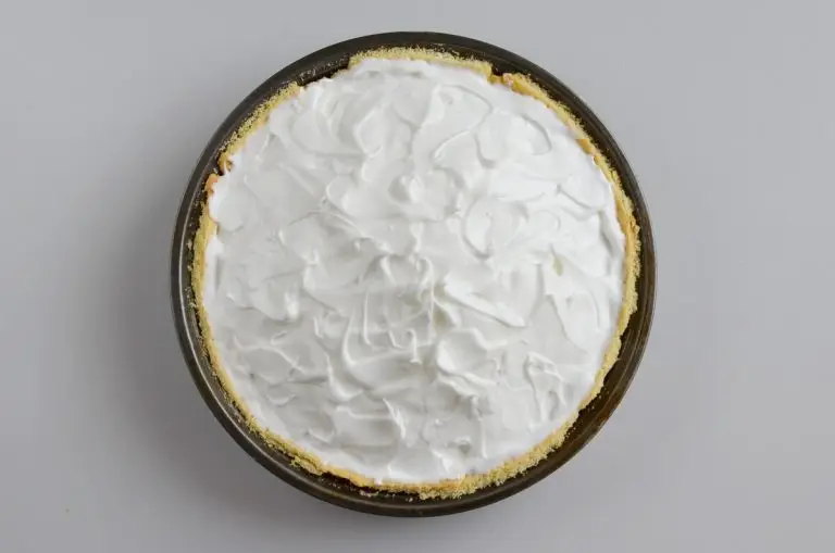 Step 10 - Easy Lemon Meringue Pie