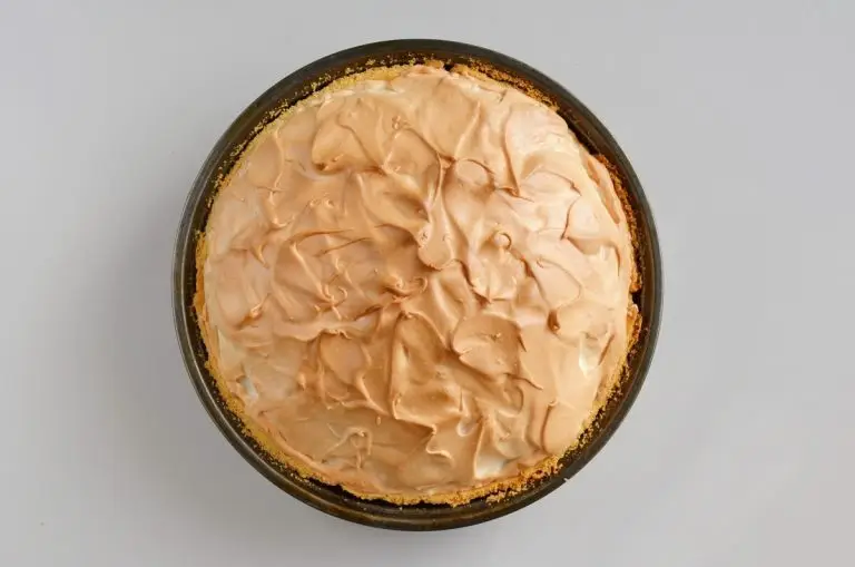 Step 12 - Easy Lemon Meringue Pie