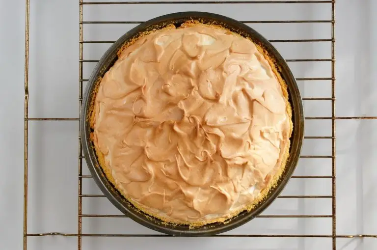 Step 13 - Easy Lemon Meringue Pie