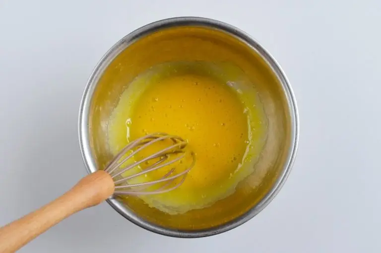Step 1 - Easy Lemon Meringue Pie