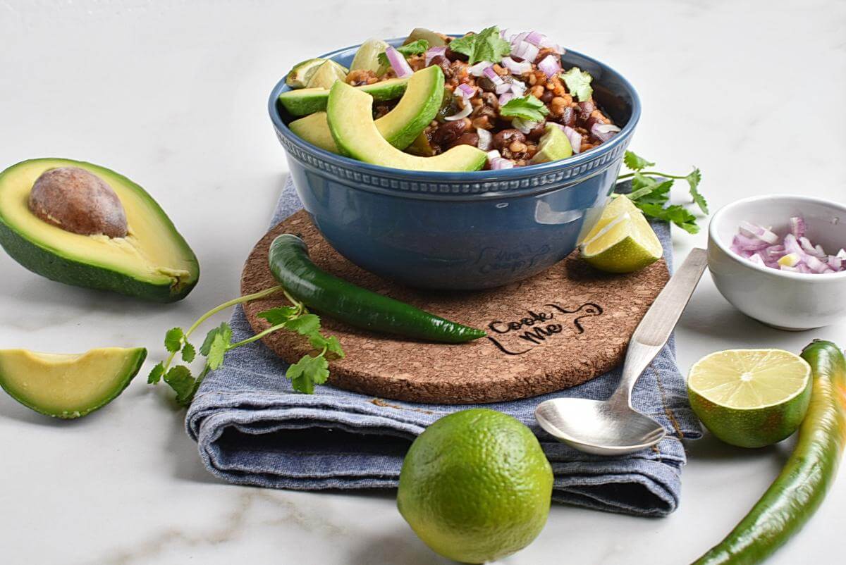 Easy Vegetarian Mushroom Chili