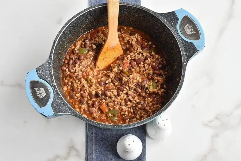 Step 7 - Easy Vegetarian Mushroom Chili