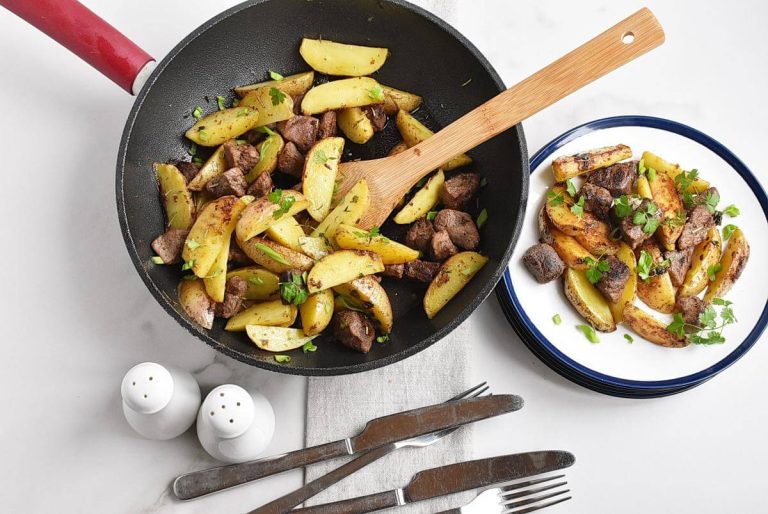Step 6 - Garlic Butter Herb Steak Bites with Potatoes