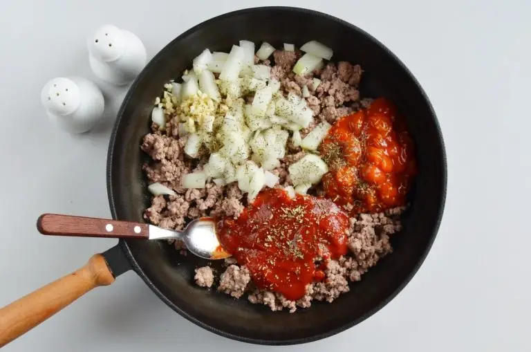 Step 3 - Greek Beef & Lamb Pasta Bake