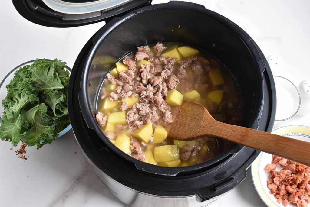 Instant Pot Zuppa Toscana recipe - step 4