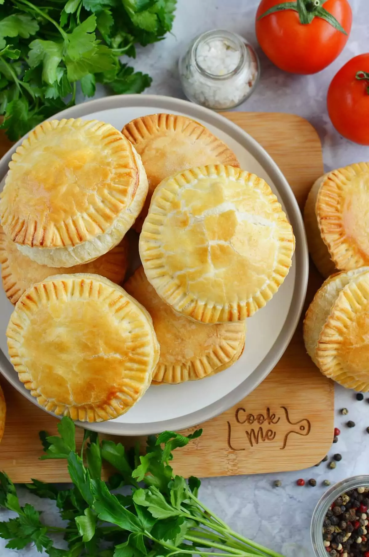 Mini Creamy and Cheesy Chicken Pies