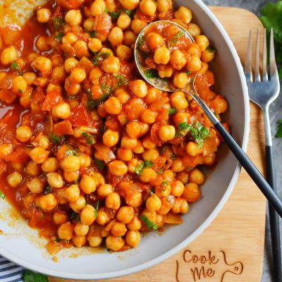 Moroccan Chickpea Tagine with Tomatoes Recipe-How To Make Moroccan Chickpea Tagine with Tomatoes-Delicious Moroccan Chickpea Tagine with Tomatoes