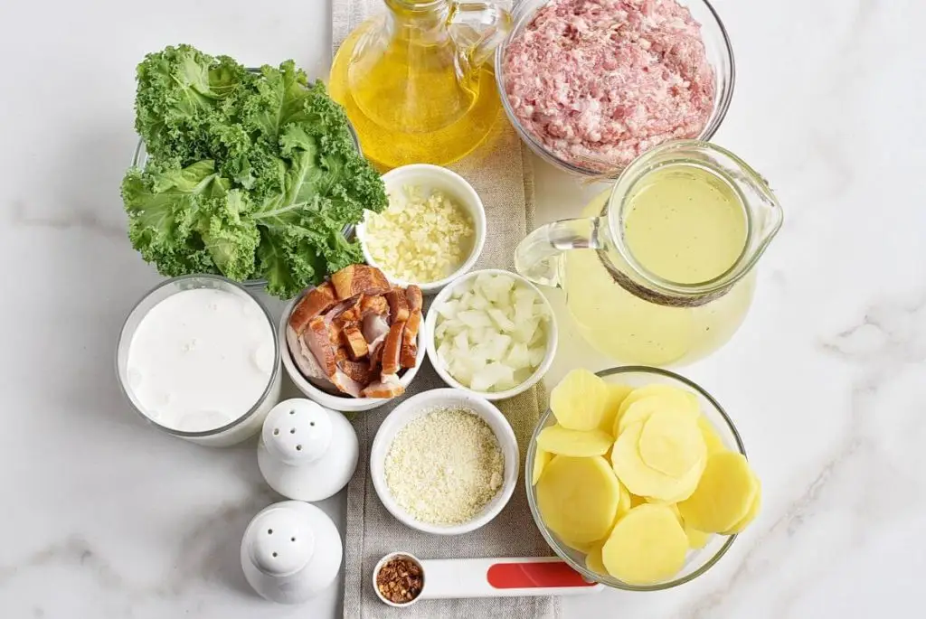 Ingredients for One Pot Olive Garden Zuppa Toscana Soup