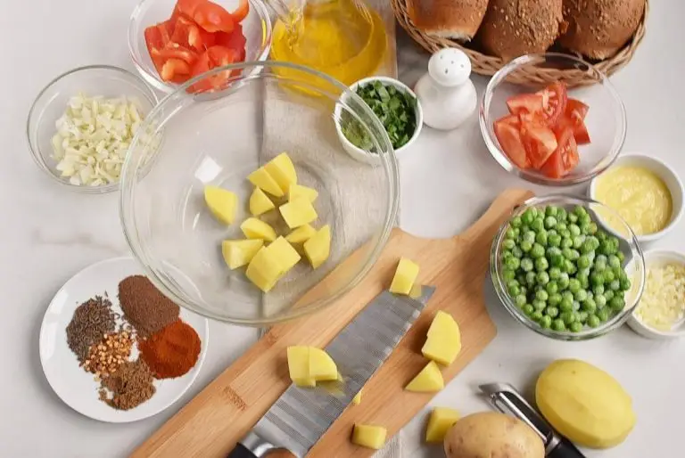Step 1 - Pav Bhaji – Indian curry