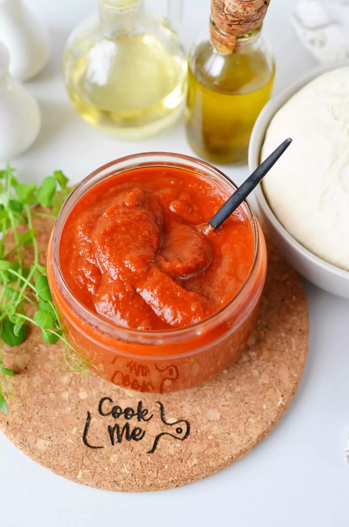 Slow-Simmered Pizza Sauce