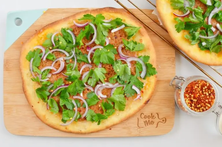 Step 7 - Spicy Lamb Pizza with Parsley–Red Onion Salad