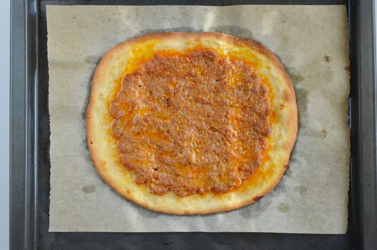 Step 4 - Spicy Lamb Pizza with Parsley–Red Onion Salad