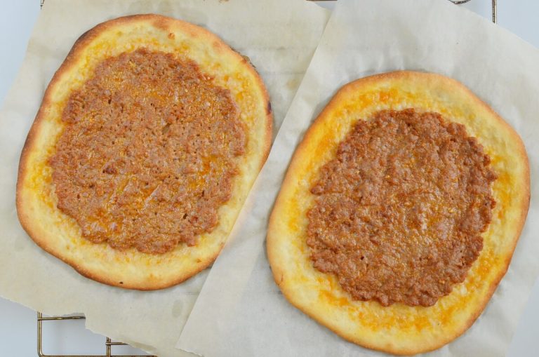 Step 5 - Spicy Lamb Pizza with Parsley–Red Onion Salad