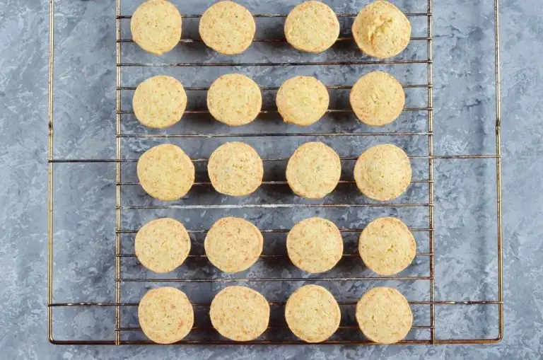 Step 10 - Thyme and Cheddar Cheese Cookies