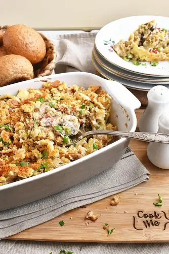 Classic Tuna Noodle Casserole
