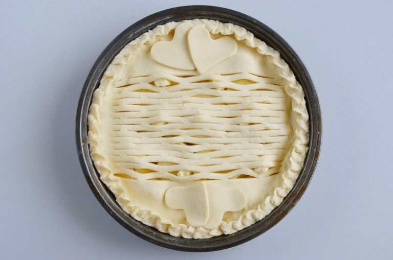 Step 6 - Crusty Apple Pie