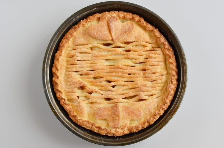 Step 8 - Crusty Apple Pie
