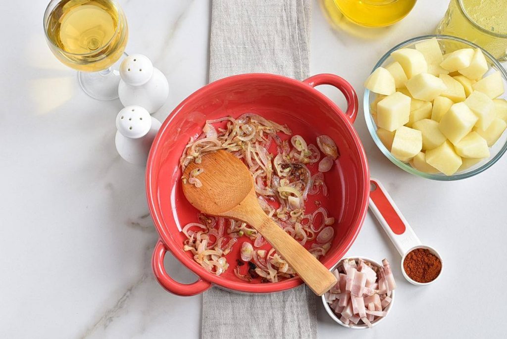 Hungarian Mushroom and Potato Soup recipe - step 3