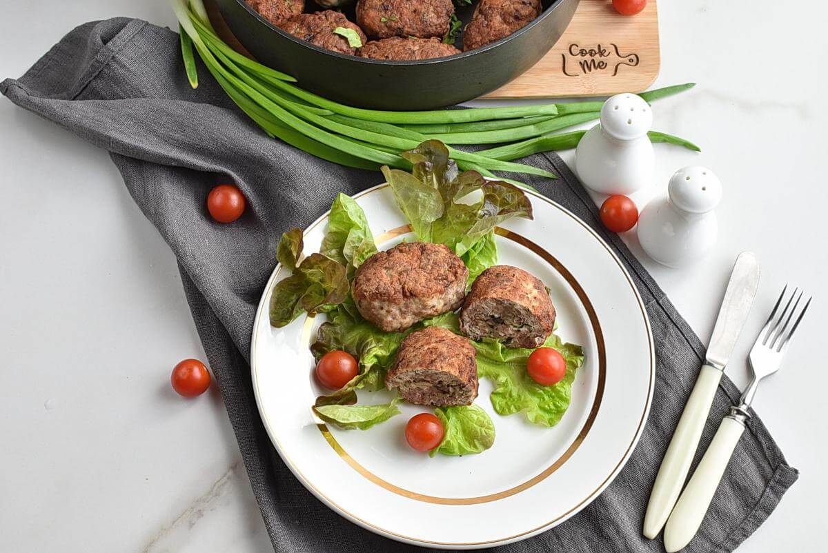 Lean Turkey Kotlety with Mushroom Filling